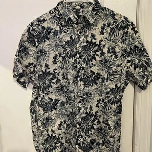 Hm button down resort shirt